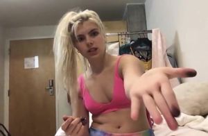 Uber-cute Student Smokes for Findom..